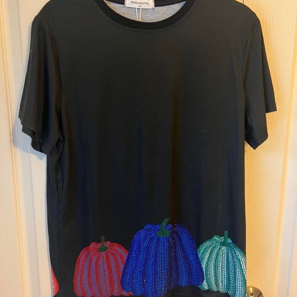 Unbranded Women's Black T-shirt
